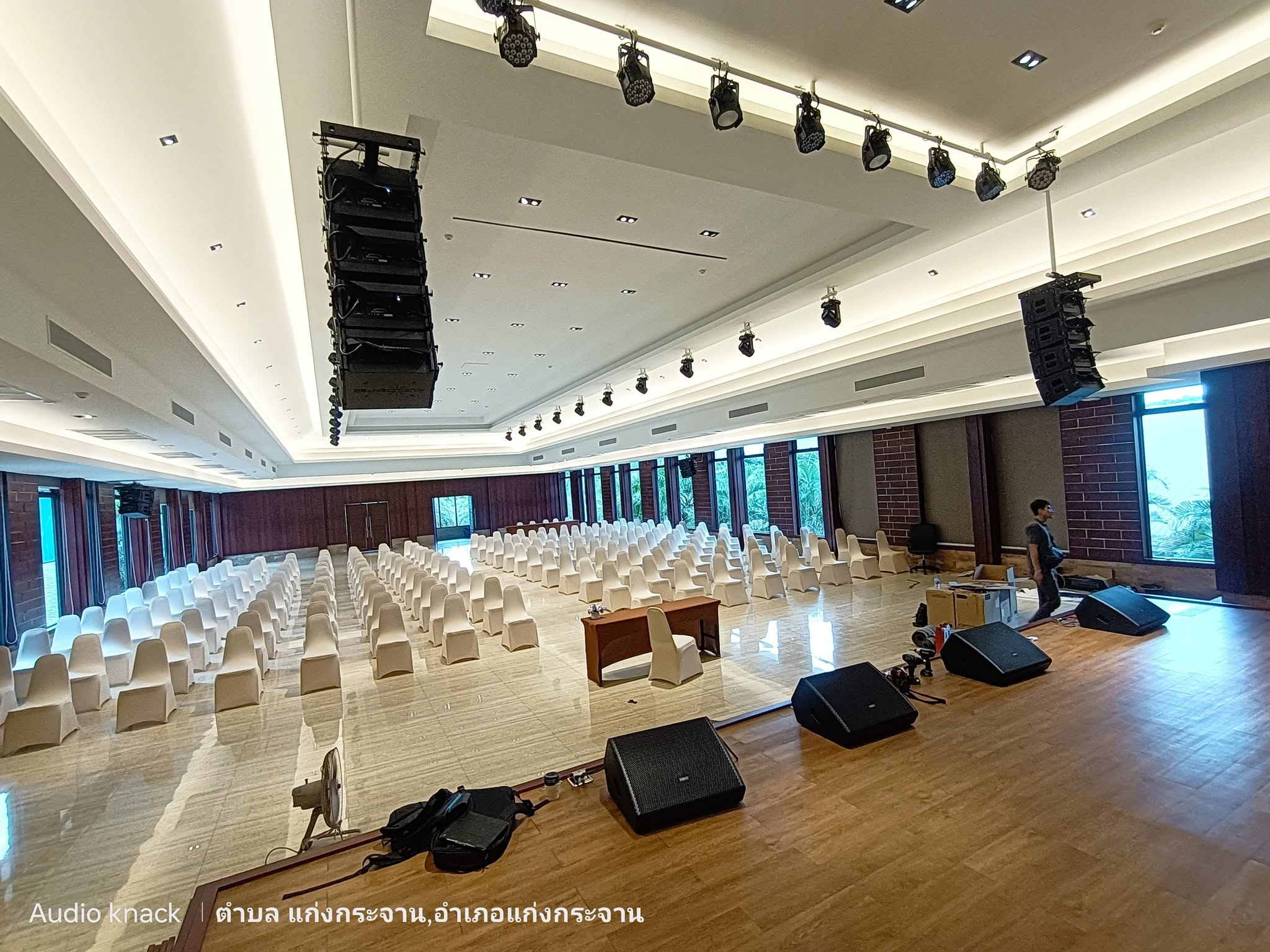 Together Resort Kaengkrachan - มุมมองเพิ่มเติม 3